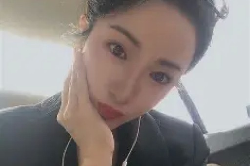 易易紫曝少数民族女星被经纪人潜规则:娱乐圈的权力游戏何时休 易易紫曝少数民族女星被经纪人潜规则:娱乐圈的权力游戏何时休