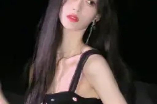 知名男星曝港圈潜规则!被男富豪开价1500万包养遭女星睡衣诱惑 知名男星曝港圈潜规则!被男富豪开价1500万包养遭女星睡衣诱惑