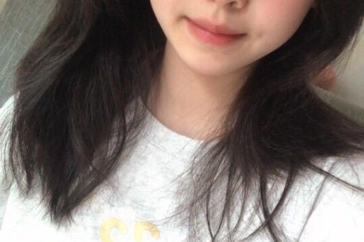河南一男子闯入女澡堂打人洗浴中心:他进去打他媳妇;涉事男子已被警方控制 河南一男子闯入女澡堂打人洗浴中心:他进去打他媳妇;涉事男子已被警方控制
